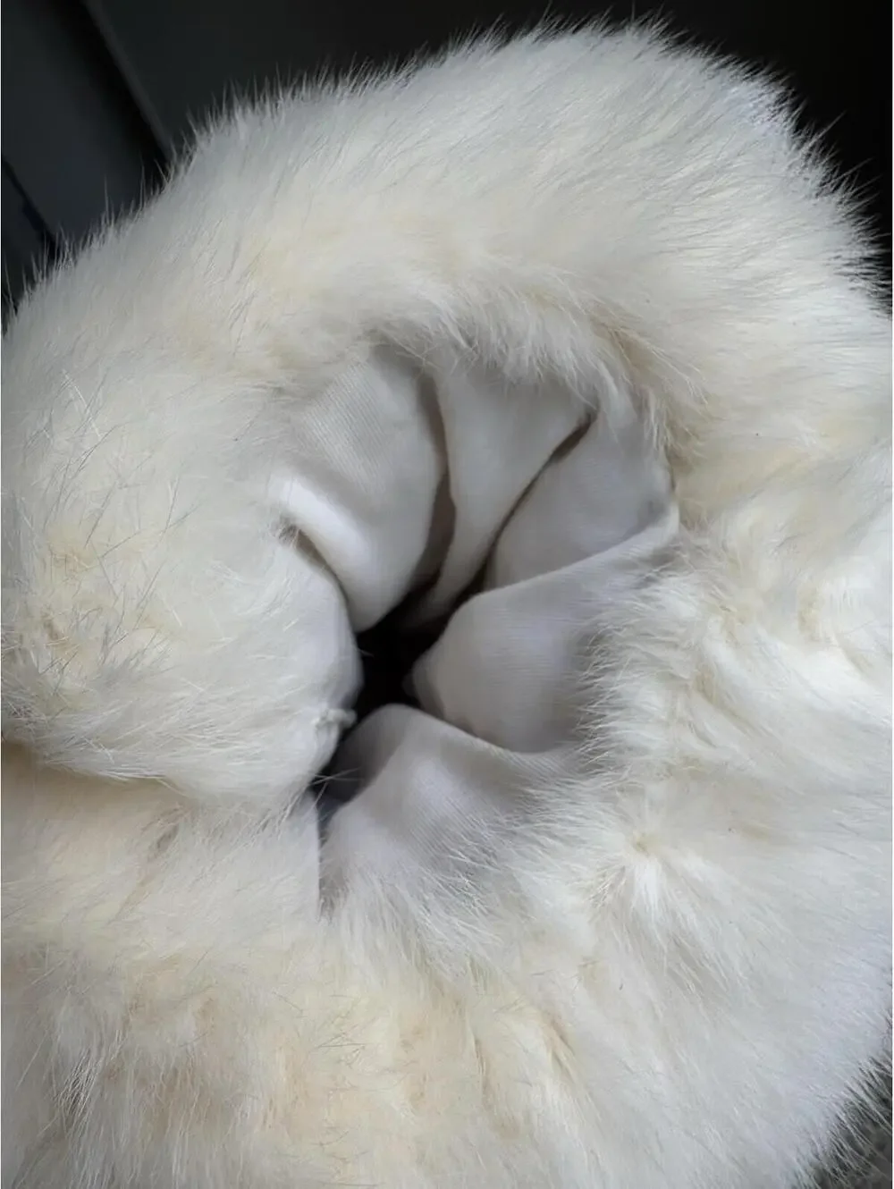 VTG Genuine Rabbit Fur Hand Muff Warmer Fuzzy Pouch Muffler Wedding White